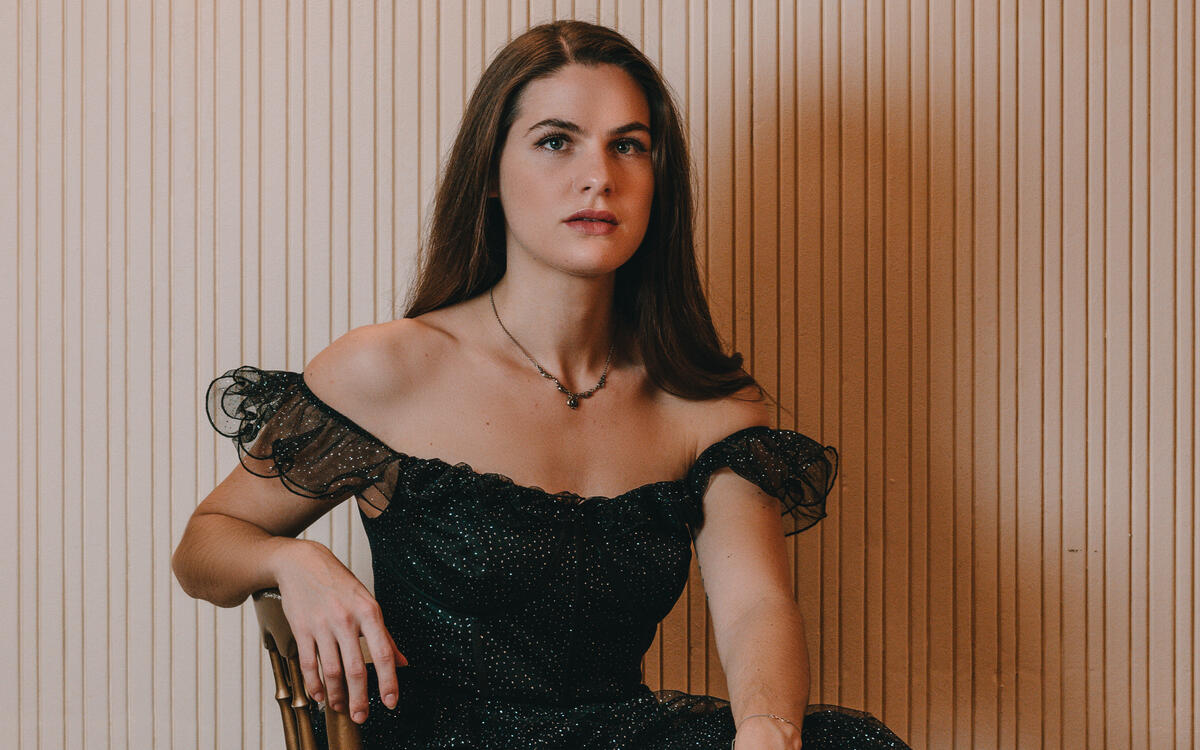 PATRICIA NOLZ reüssiert als Rosina in "Il Barbiere di Siviglia"